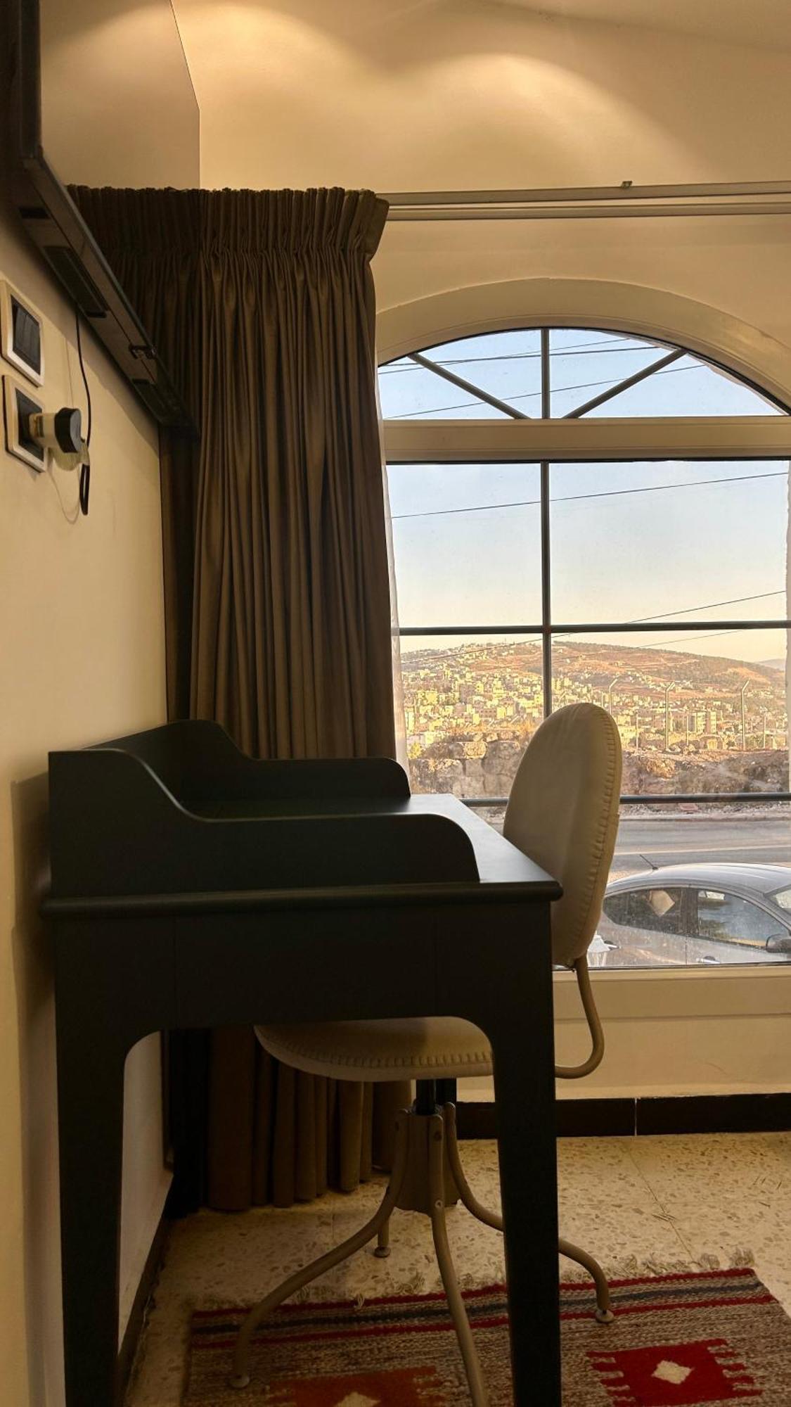 Celestia Boutique Inn - Boutique Stay Overlooking Jerash Ruins Jarash Esterno foto